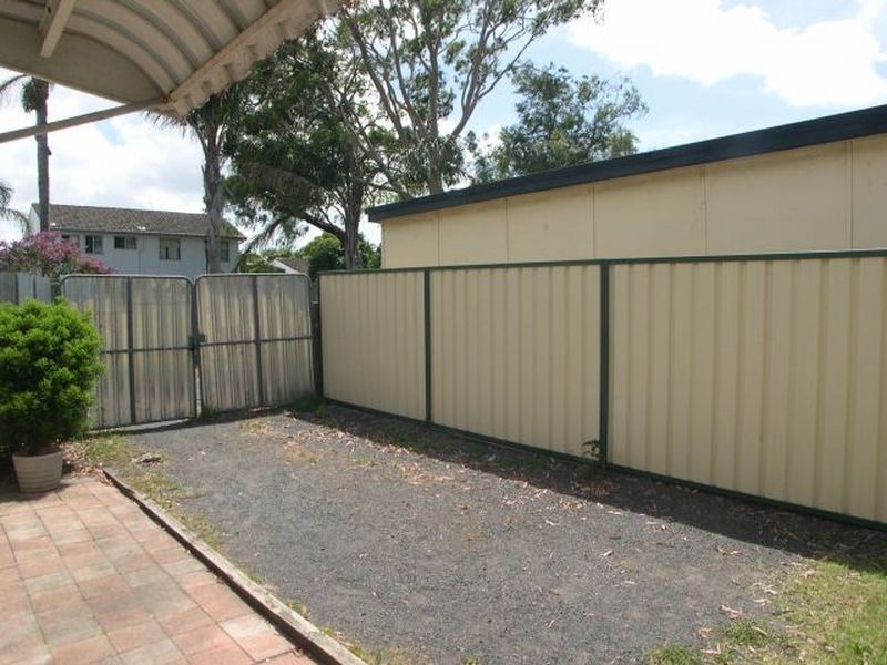 5 Inkerman Ave, Woy Woy NSW 2256