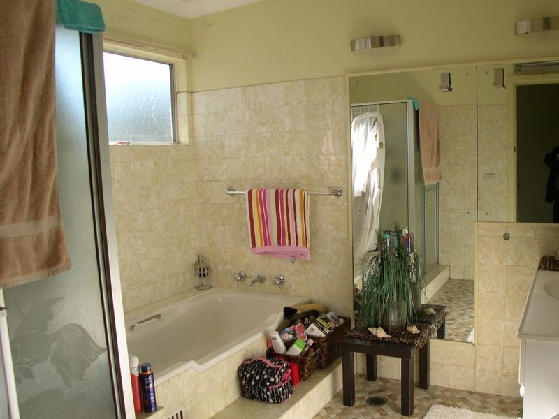 39 Osborne Ave, Umina Beach NSW 2257