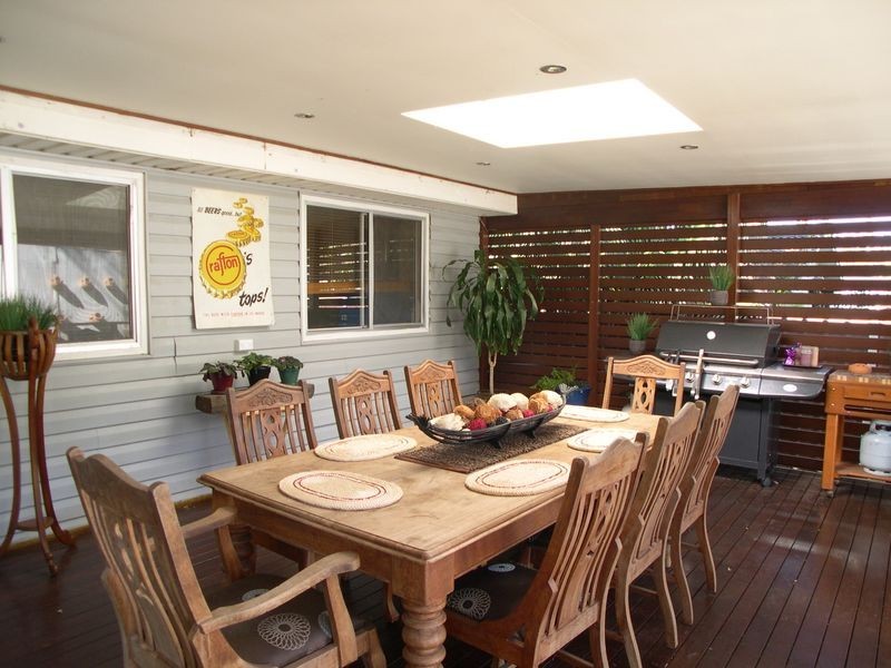 172 Veron Rd, Umina Beach NSW 2257