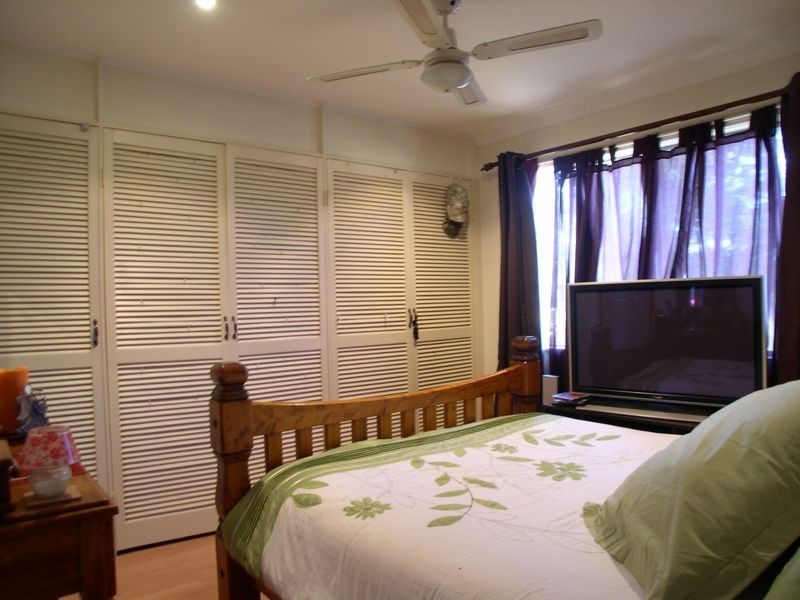 172 Veron Rd, Umina Beach NSW 2257