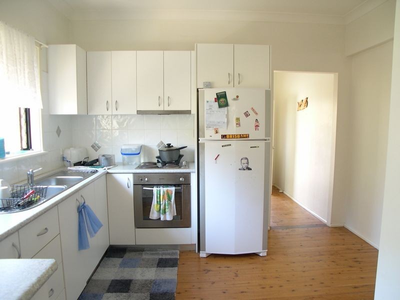 20 Warrigal St, Blackwall NSW 2256