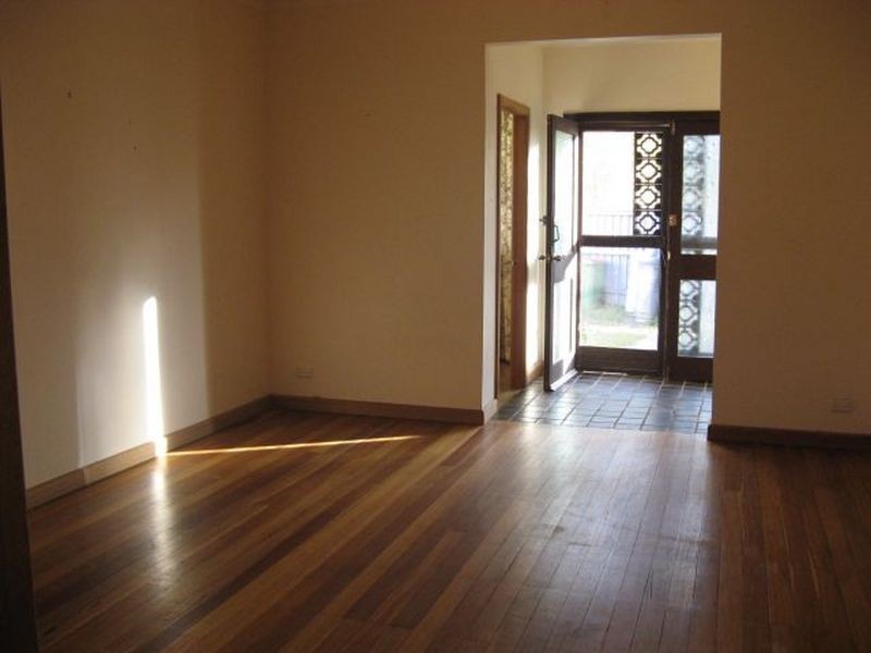 54 South Street, Umina Beach NSW 2257