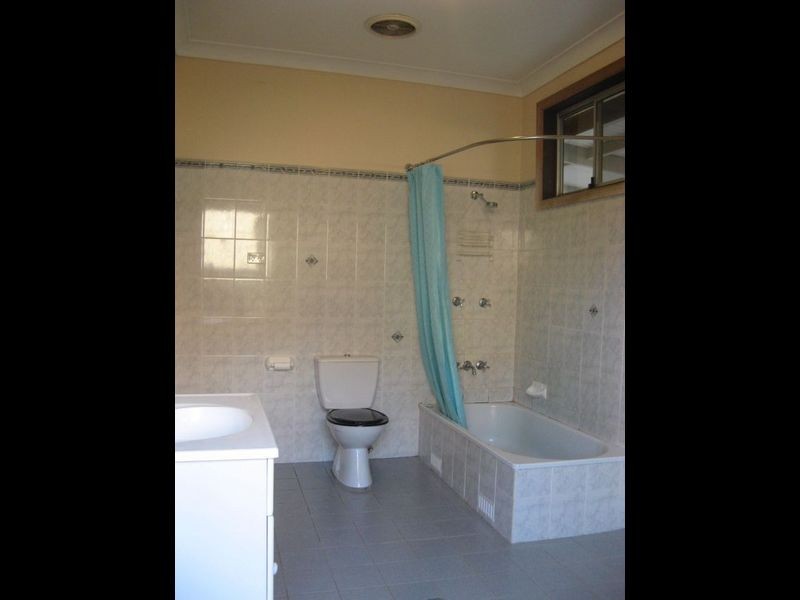 54 South Street, Umina Beach NSW 2257