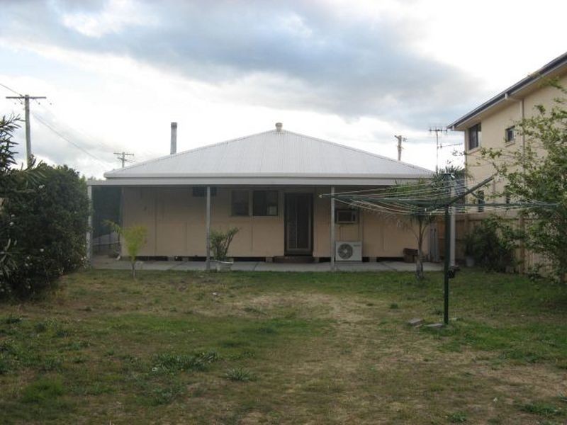 54 South Street, Umina Beach NSW 2257