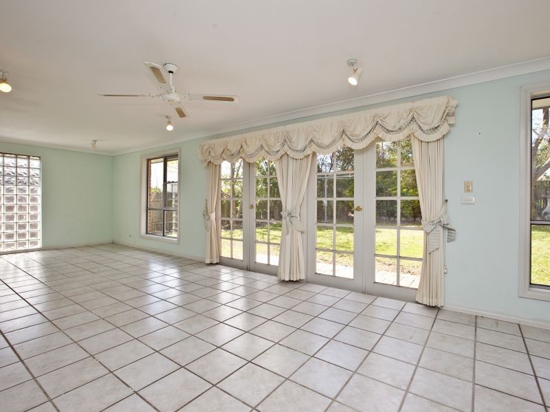 102 Callan Avenue, Maryland NSW 2287