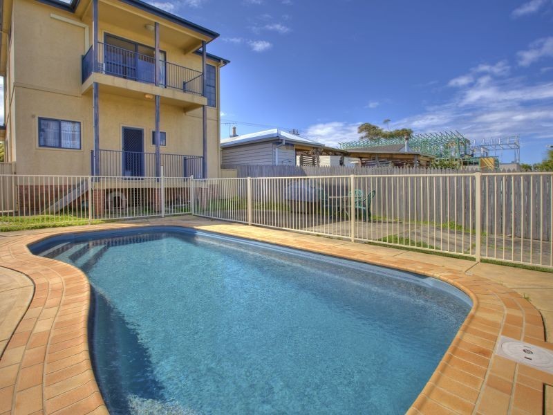 58 Cowlishaw Street, Redhead NSW 2290