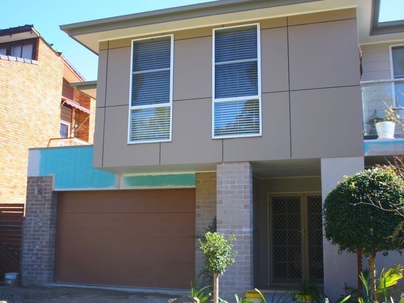 8a Elton Close, Adamstown Heights NSW 2289