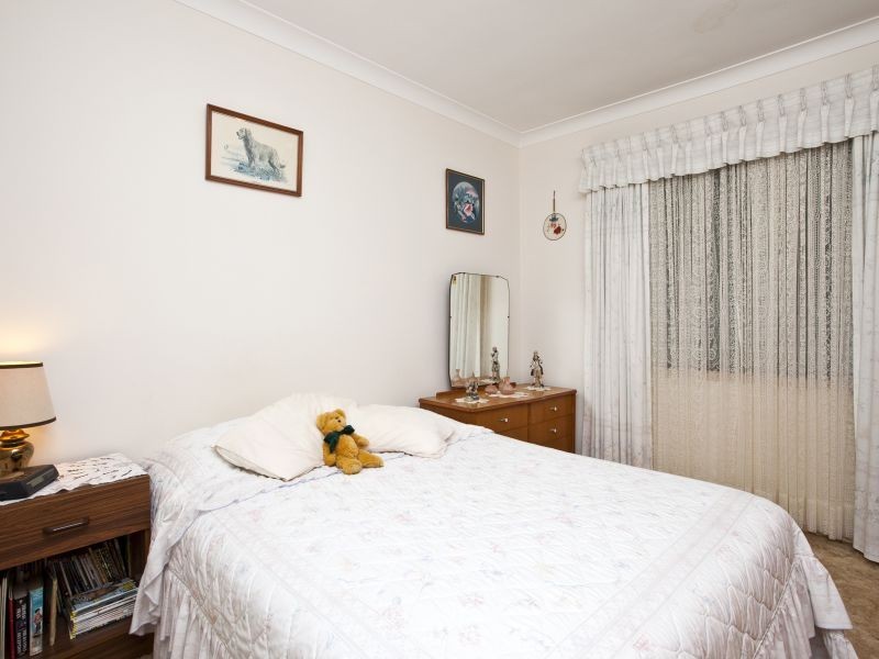 4 Conrad Avenue, Charlestown NSW 2290