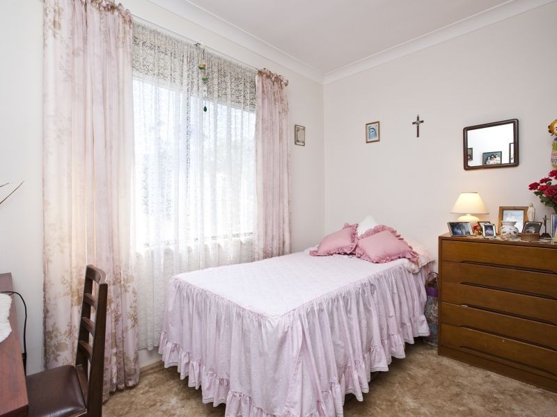 4 Conrad Avenue, Charlestown NSW 2290