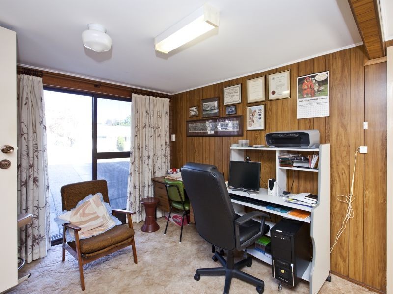 4 Conrad Avenue, Charlestown NSW 2290