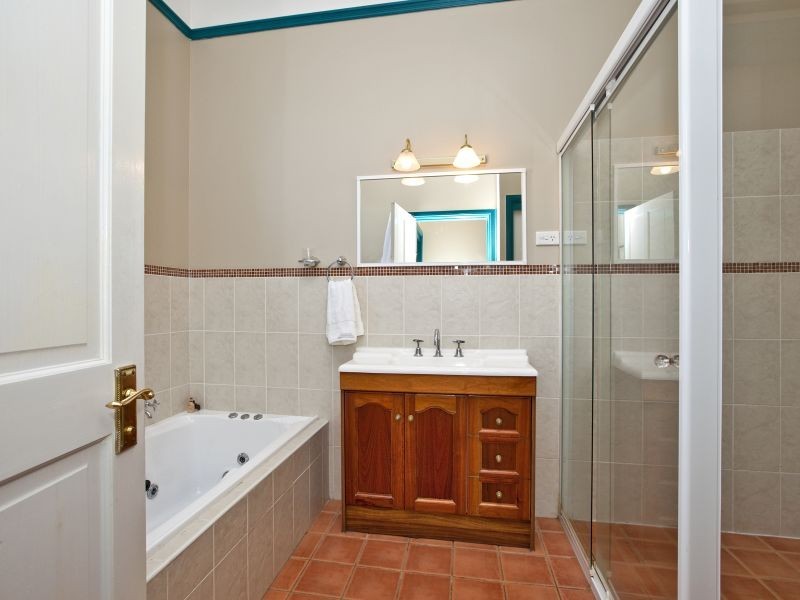 6 Steel Street, Hamilton NSW 2303