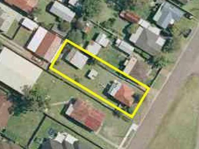 69 Yorston Street, Warners Bay NSW 2282