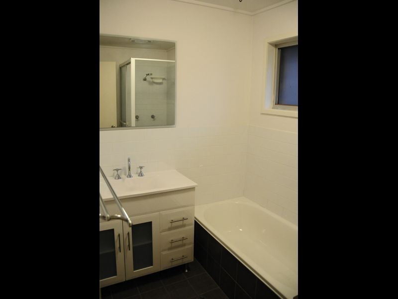 7 Yarrabee Close, Charlestown NSW 2290