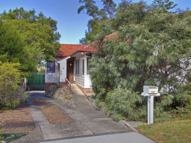 16 Maud Street, Cardiff South NSW 2285