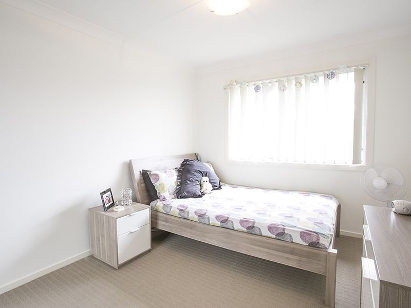 15 Raleigh Street, Cameron Park NSW 2285