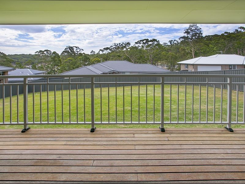 15 Raleigh Street, Cameron Park NSW 2285