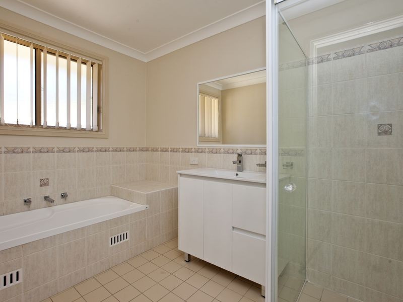 3/2 Oliver Lane, Highfields NSW 2289