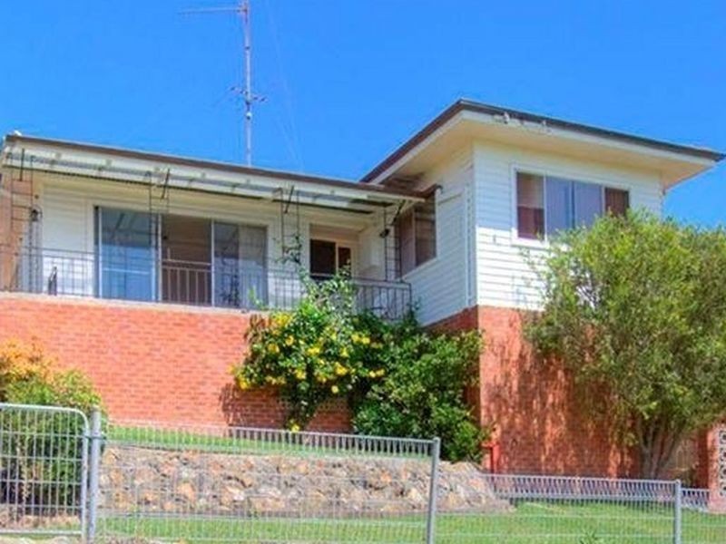 11 Compton Street, North Lambton NSW 2299