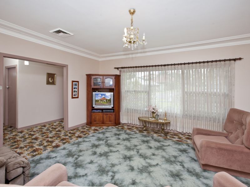 24 Curry Street, Cardiff NSW 2285