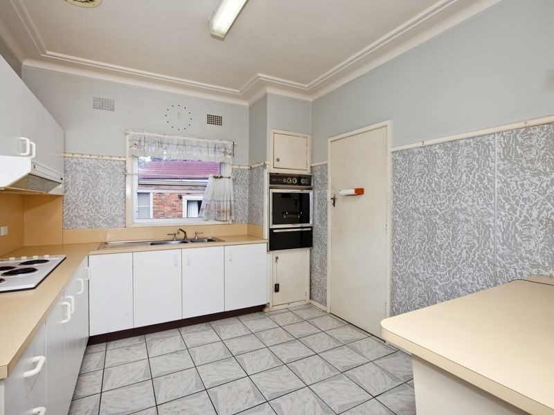 2 Alexander Parade, Charlestown NSW 2290