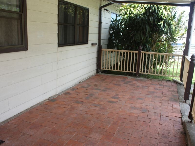 10 Centre Avenue, Blackalls Park NSW 2283