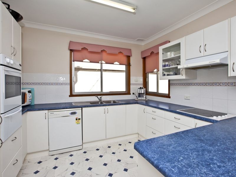 7 Bennett Street, Redhead NSW 2290