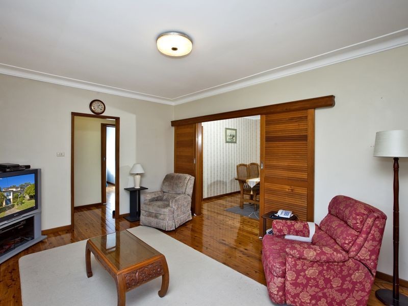 7 Bennett Street, Redhead NSW 2290