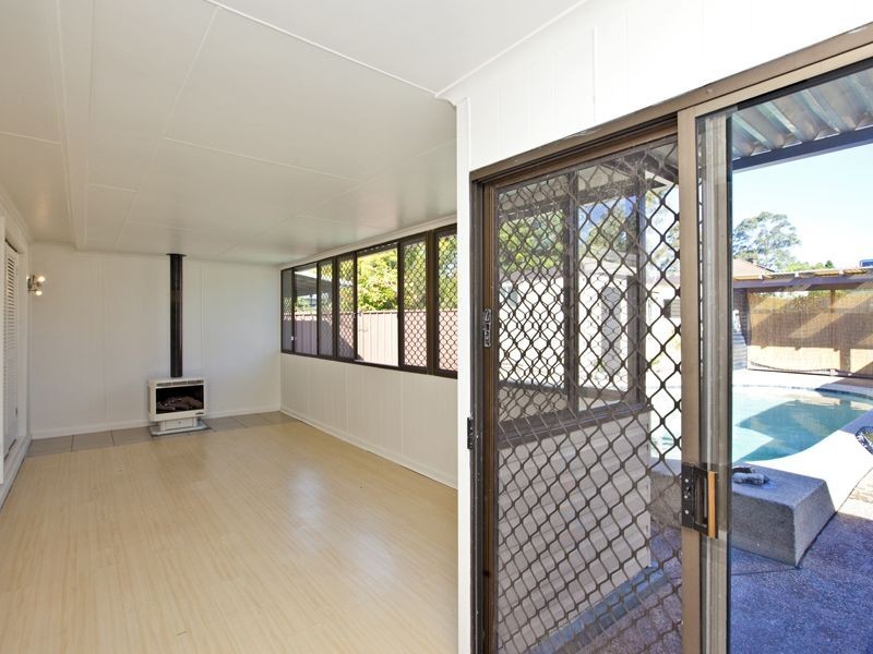 18 Lyndell Parade, Shortland NSW 2307