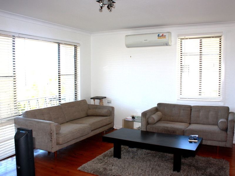 13 Alder Crescent, Gateshead NSW 2290