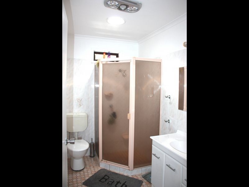 13 Alder Crescent, Gateshead NSW 2290