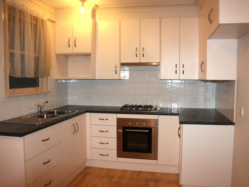 5 Alder Crescent, Gateshead NSW 2290