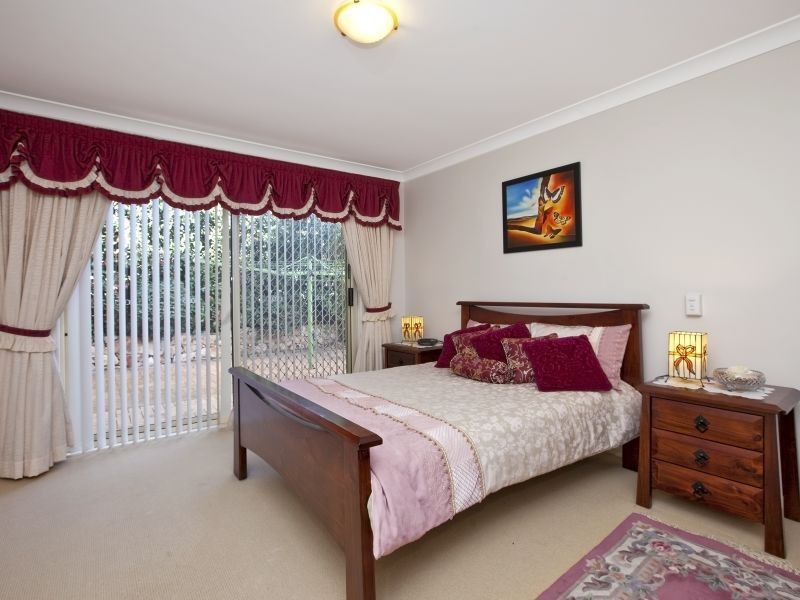 10 Pepperbush Place, Garden Suburb NSW 2289