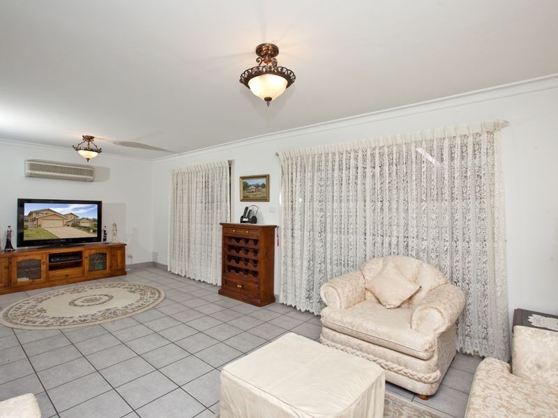 1/6 Downing Street, Charlestown NSW 2290