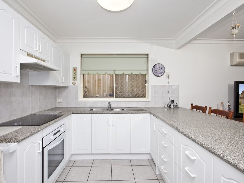 1/6 Downing Street, Charlestown NSW 2290