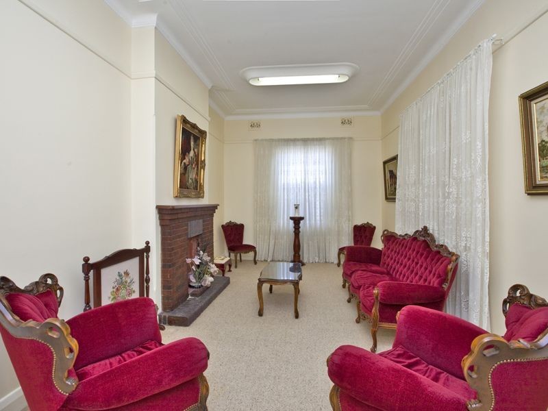 85 Young Road, Lambton NSW 2299