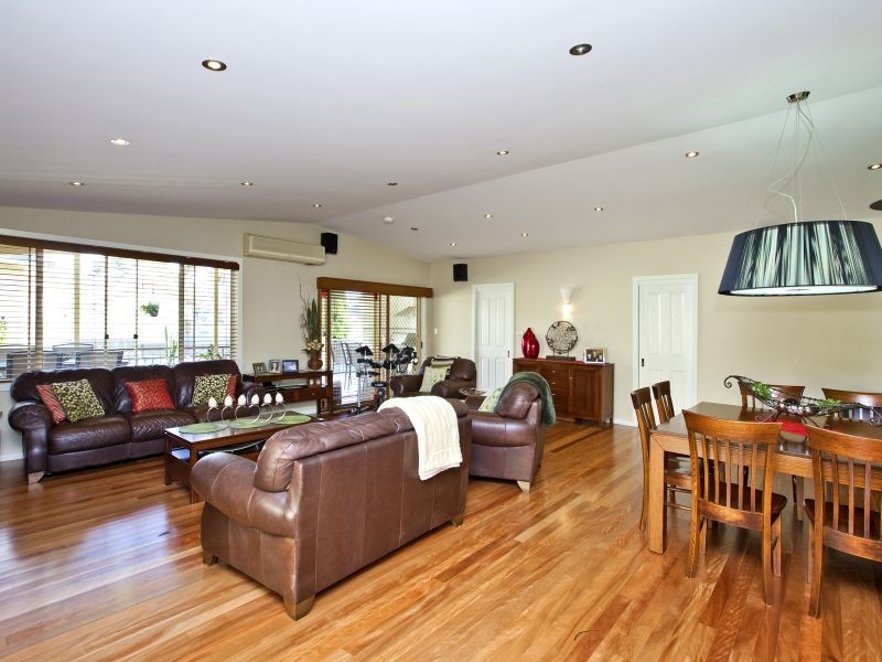 1 McIntyre Street, Cardiff NSW 2285