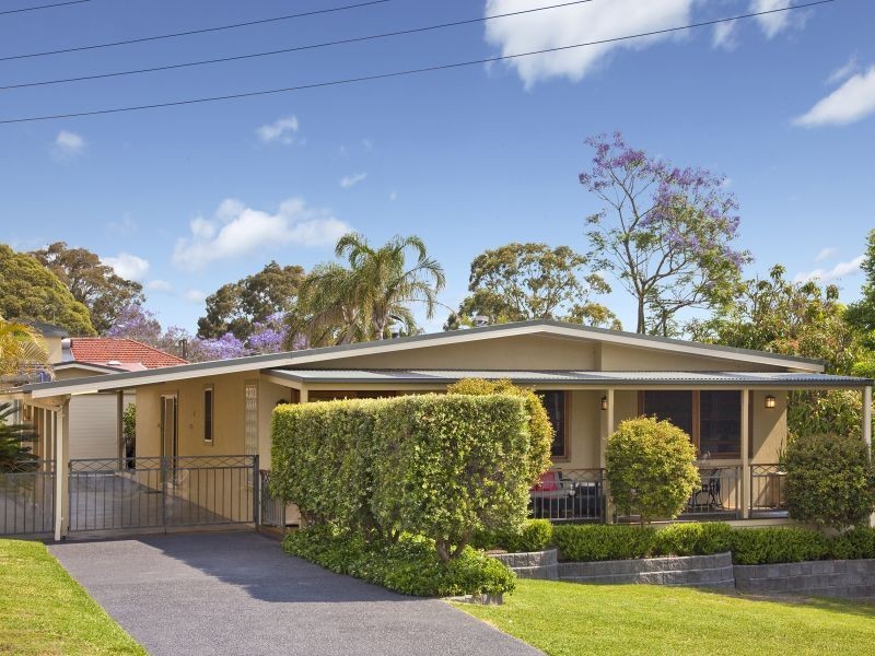 1 McIntyre Street, Cardiff NSW 2285