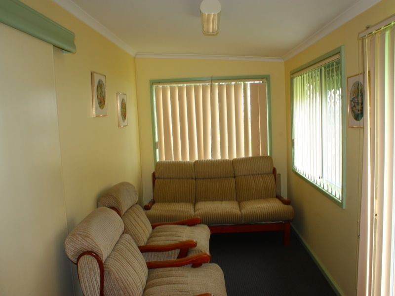 32 Schroder Avenue, Gateshead NSW 2290