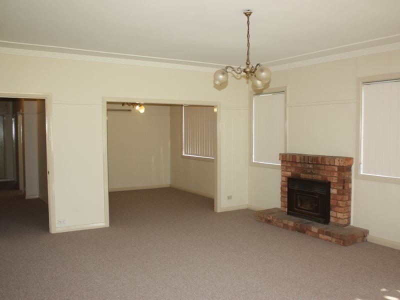 8 Second Street, Cardiff South NSW 2285