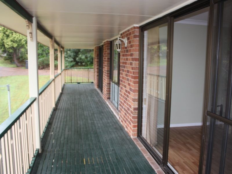 14 Stephanie Close, Macquarie Hills NSW 2285