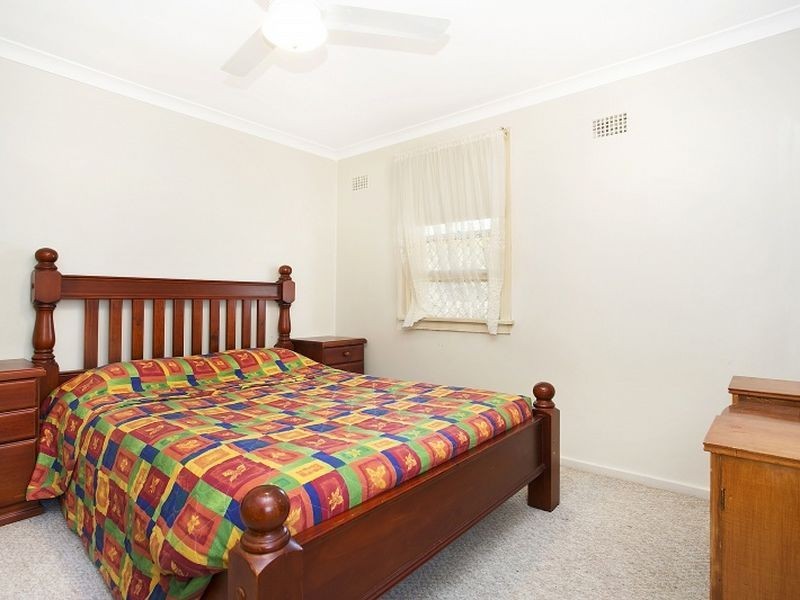 9 Willow Road, Gateshead NSW 2290