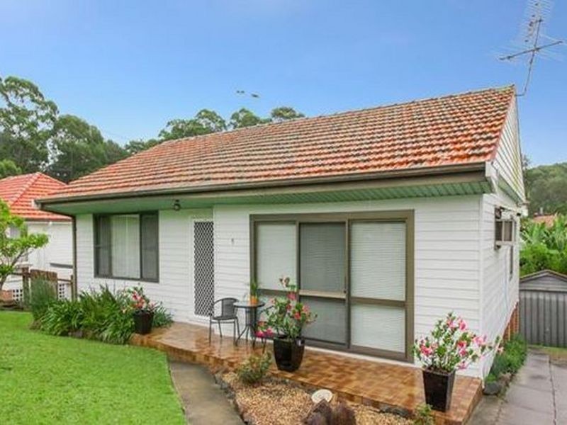 5 Edward Street, Charlestown NSW 2290