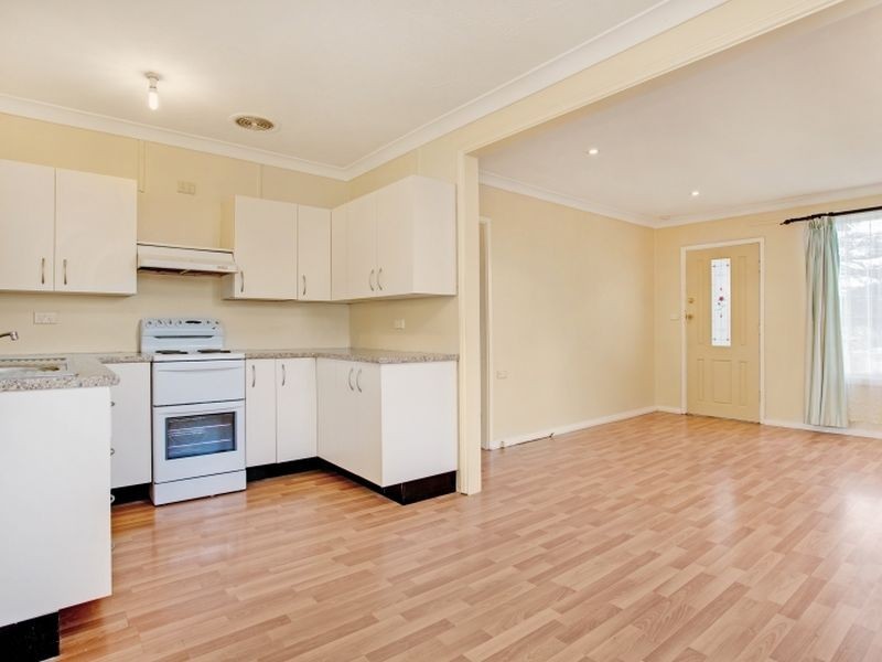 12 Elm Place, Gateshead NSW 2290