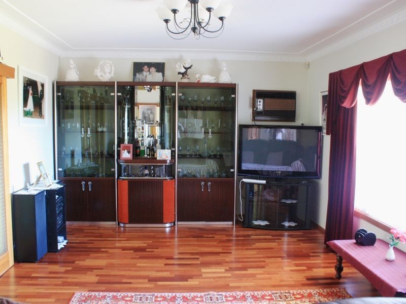 28 Conrad Avenue, Charlestown NSW 2290