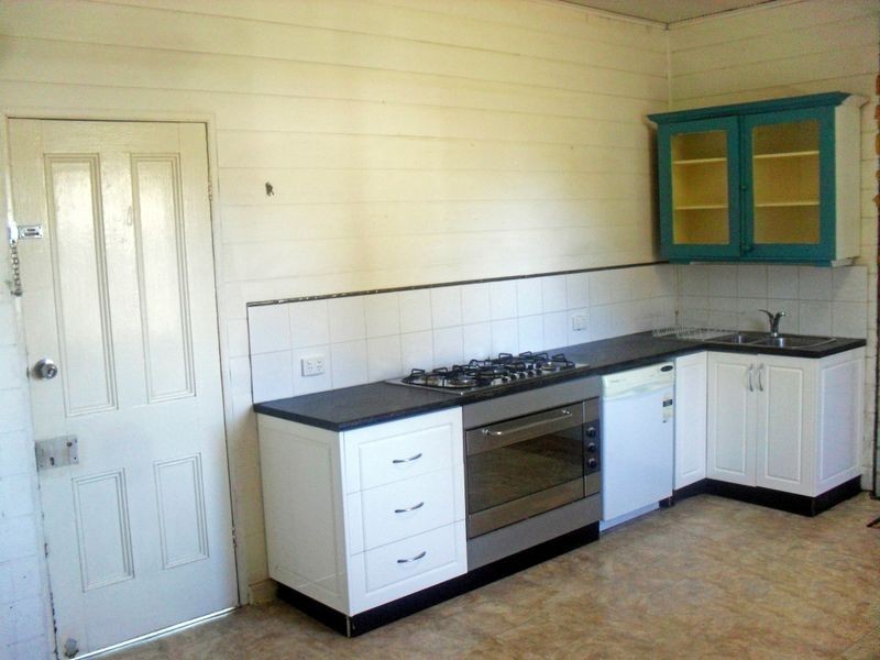 27 Thomas Street, Wallsend NSW 2287