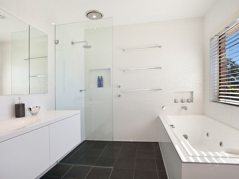 35 Dalwood Close, Eleebana NSW 2282