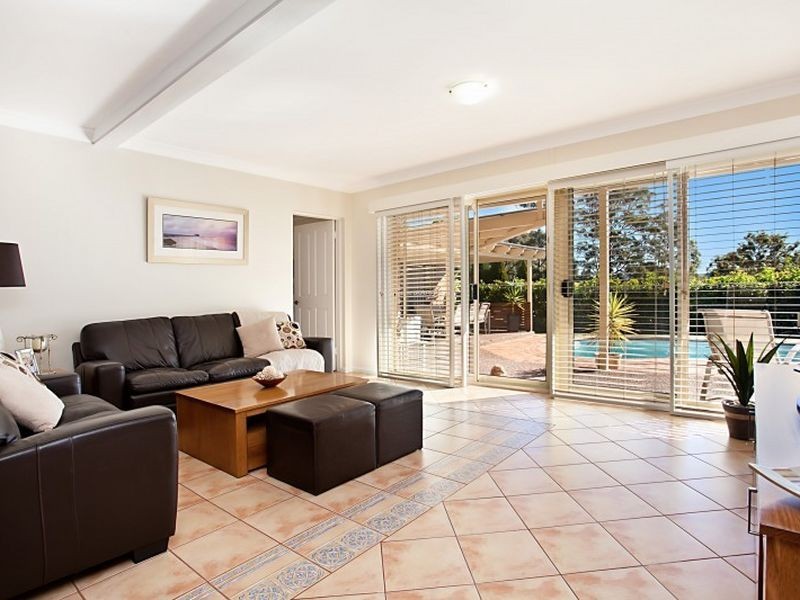 35 Dalwood Close, Eleebana NSW 2282
