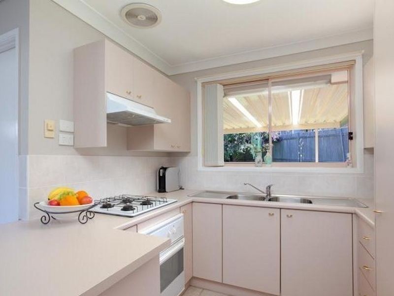 19 Angophora Close, Mount Hutton NSW 2290