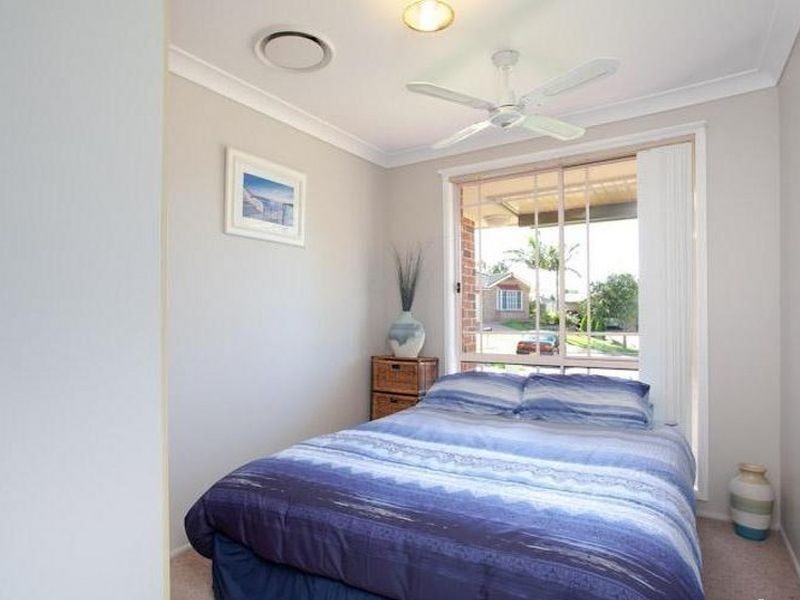 19 Angophora Close, Mount Hutton NSW 2290