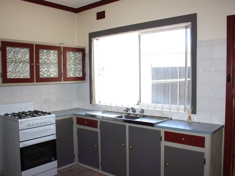 3 Cumberland Avenue, Teralba NSW 2284